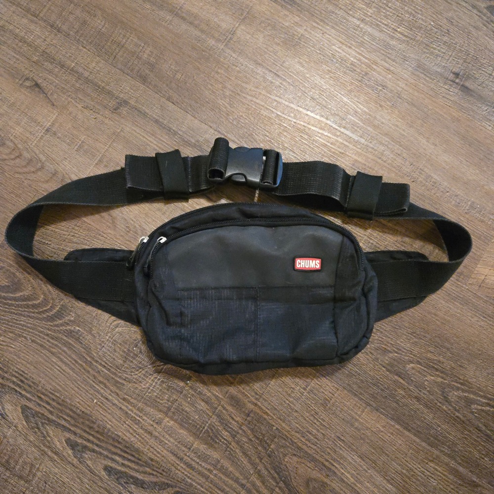 CHUMS Fanny Pack Black Utility Hip Waist‎ Bag Belt Hike Outdoor Gorpcore Cycling